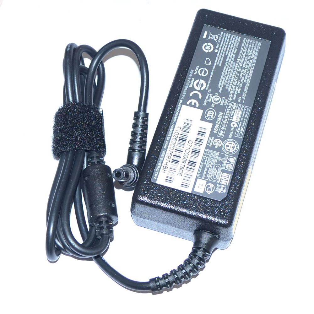 TOSHIBA SADP-65KB C AC ADAPTER 19V - 3.42A